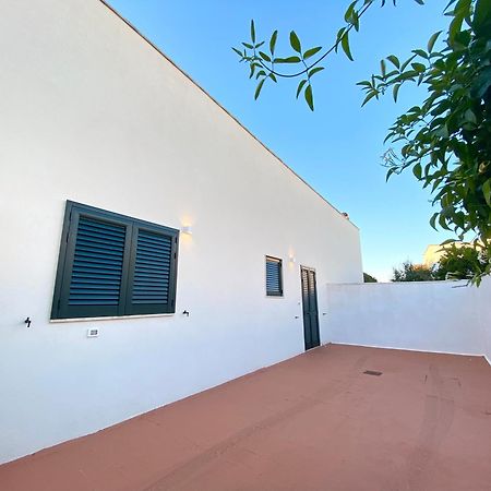 La Casa Di Nina Lejlighed Surano Eksteriør billede